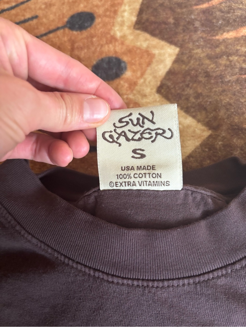 Extra vitamins tee - Picture 3 of 3